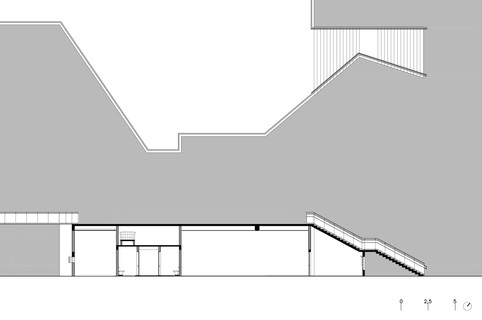 Centro Comunitário - Cobertura / Corte Longitudinal