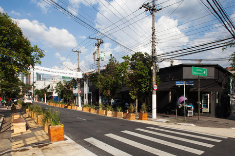 X_INTERVENīO PINHEIROS_053